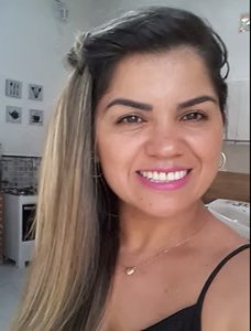 Fabiana Aparecida de Moura